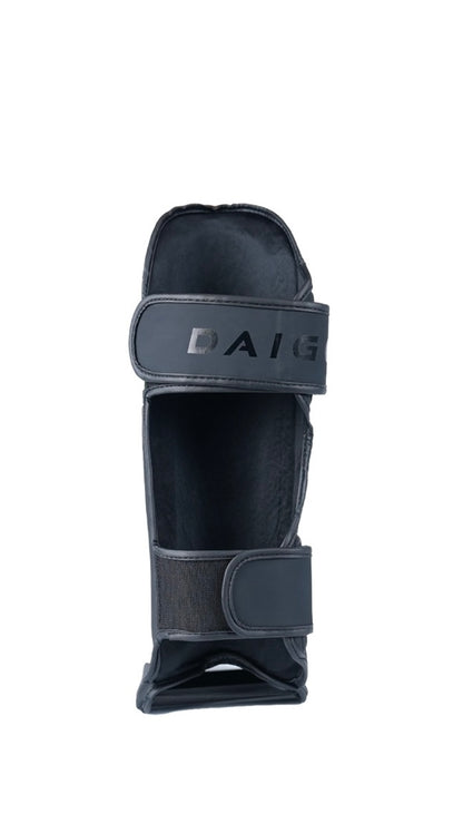 Daigo Yami Shin Guard Red